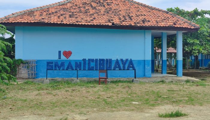 SMAN 1 Cibuaya Karawang: Membangun Generasi Emas di Ujung Utara Jawa Barat