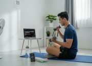 Olahraga Sambil Nonton YouTube Bikin Mahasiswa UBSI Karawang Makin Aktif dan Anti Mager