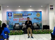 Penuh Energi Suhardi Hidupkan Suasana Orientasi Akademik UBSI Karawang