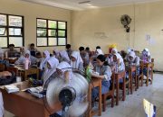 Universitas BSI Kampus Karawang Sosialisasikan Program Beasiswa di SMAN 1 Klari