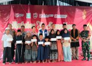 Pindo Deli Salurkan 4.000 Mushaf Alquran dan Santuni Anak Yatim di Karawang