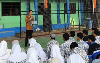 Di Ambang Kelulusan, Siswa SMK Jayabeka Dihadapkan Pilihan Kuliah atau Kerja