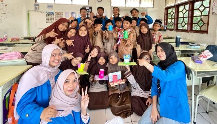 Mahasiswa UBSI Karawang Gelar PKM di SDIT Permata Ilmu