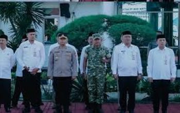 Bupati Karawang Lantik 200 Kepala Sekolah dan Pejabat Fungsional