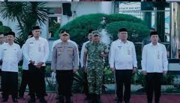 Bupati Karawang Lantik 200 Kepala Sekolah dan Pejabat Fungsional