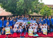 Mahasiswa UBSI Ajak Siswa SDN Cibalongsari Terapkan Gotong Royong