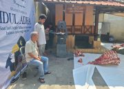 PWI Karawang Salurkan 225 Kantong Daging Kurban