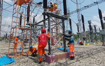 Pemadaman Listrik Ganggu Aktivitas Usaha di Karawang