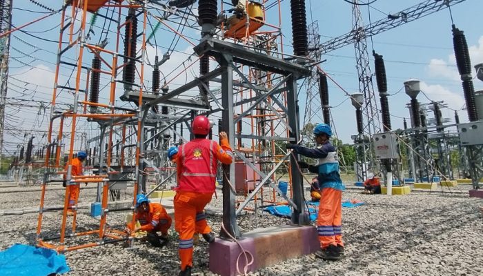 Pemadaman Listrik Ganggu Aktivitas Usaha di Karawang