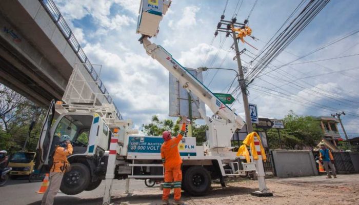 Bupati Karawang Soroti Dampak Pemadaman Listrik Bergilir