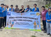 Mahasiswa UBSI dan Warga Gotong Royong Bersihkan Lingkungan