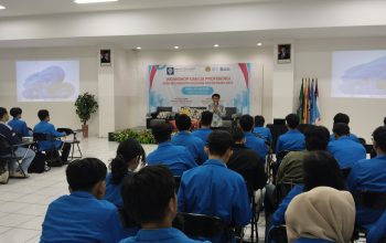 Workshop Basis Data Bekali Mahasiswa Hadapi Uji Kompetensi