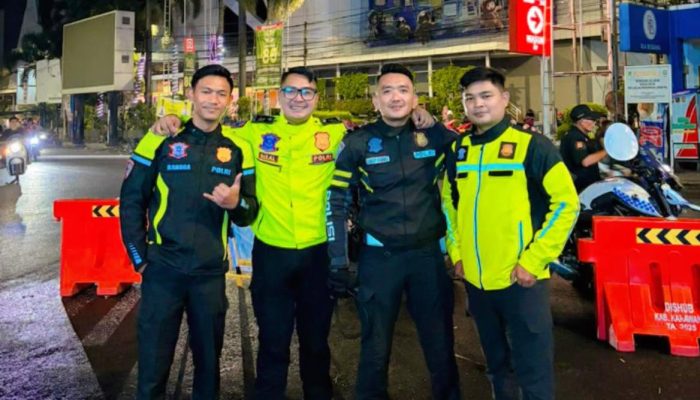 Polisi Karawang Edukasi Tertib Lalu Lintas Lewat Media Sosial