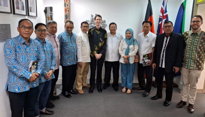 Pemkab Karawang Gandeng Pengusaha Serap Tenaga Kerja Lokal