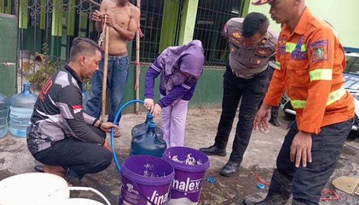 Pemprov Jabar Distribusikan 8,7 Juta Liter Air Bersih Selama Kemarau