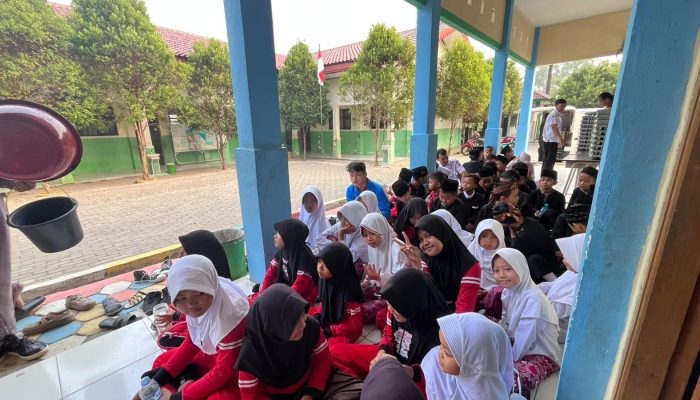 Rebo Wakasan SDN Karang Indah 01 Perkuat Silaturahmi