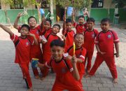 Siswa SD Desa Karang Indah Praktik Gosok Gigi Bersama